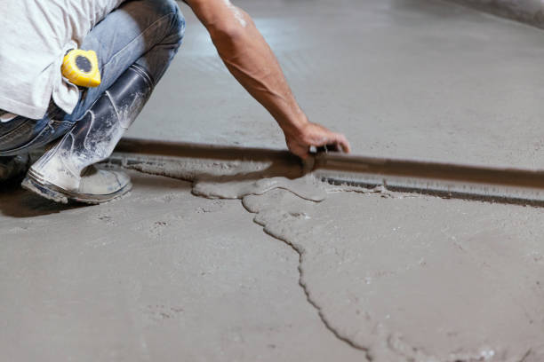 Best Concrete Flooring Contractor  in Reedsville, WI